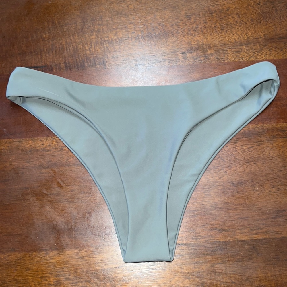 Cheeky bikini bottom (m)